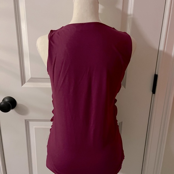 Women’s New York & Company sleeveless blouse. Size small - Picture 2 of 6